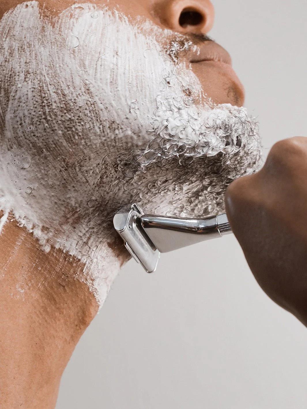 Single-Edge Shaver